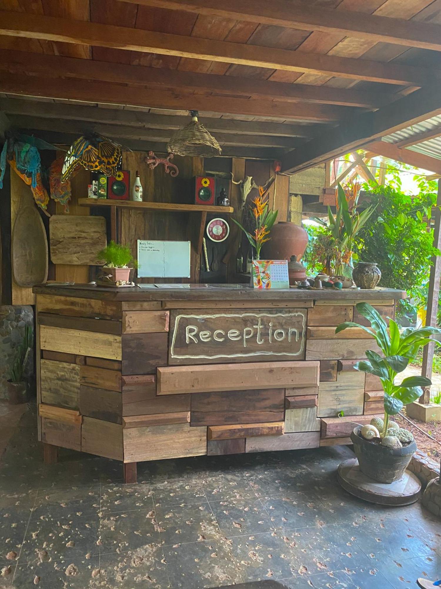 Cafe Sabang Guest House Exterior photo